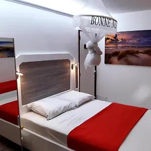https://studio-climatise-piscine-plage-2-a-3-personnes.comcaribbean.com